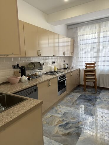 Köhnə tikili: Xırdalan, 3 otaqlı, Köhnə tikili, 122 kv. m -da lalafo.az — 18 Köhnə tikili: Xırdalan, 3 otaqlı, Köhnə tikili, 122 kv. m — 18