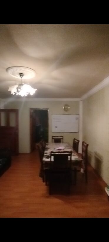 2 комнатная квартира в баку вторичное жилье: Gəncə, 2 otaqlı, Köhnə tikili, 50 kv. m