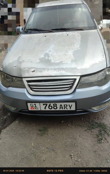 купить новый двигатель дэу нексия 1.5 8 клапанов: Автомобиль Daewoo Nexia серебристого цвета с четырехдверным кузовом