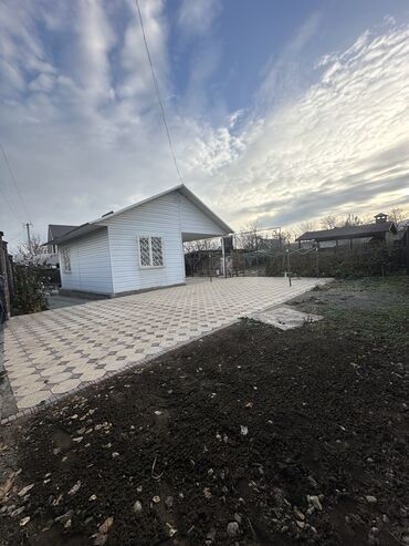 Продажа домов: Дача, 70 м², 2 комнаты, Агентство недвижимости, Косметический ремонт at lalafo.kg — 1 Продажа домов: Дача, 70 м², 2 комнаты, Агентство недвижимости, Косметический ремонт — 1