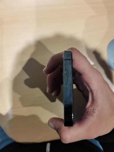 Apple iPhone: IPhone 12 Pro, 128 GB, Graphite, Simsiz şarj — 13