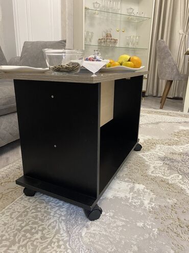 tek stolar: Jurnal masası, Açılmayan, Laminat, Dördbucaq masa