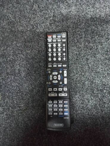 Pojačala i prijemnici: Pioneer AXD 7692 novi daljinci bez baterija — 1