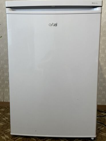 микроволновый печь: Холодильник Artel, Новый, Однокамерный