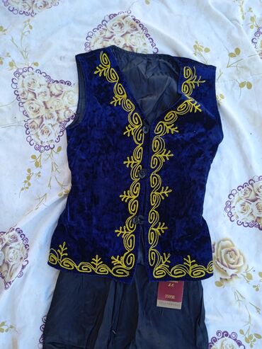 узбекский костюм: Шым менен костюм, Жибек, Күз-жаз
