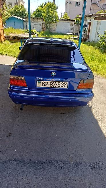 mercedes s class 220: BMW 3 series: 1.8 l | 1993 il Sedan — 7