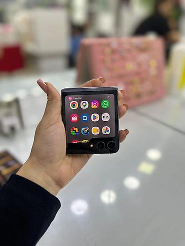 flip phone: Samsung Z Flip, 512 GB, rəng - Bənövşəyi, Barmaq izi — 7