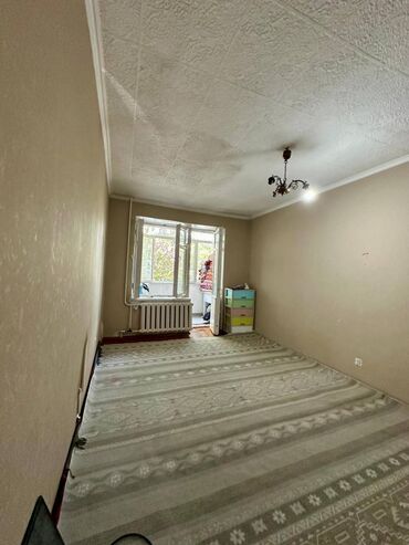 продаю квартиру под ипотеку: 1 бөлмө, 32 кв. м, Жеке план, 2 кабат, Косметикалык ремонт