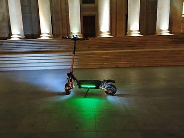 Elektrikli samokatlar: İşlənmiş Elektrik samokat 11", > 1000 Vt, > 45 km/s, Ünvandan götürmə — 7
