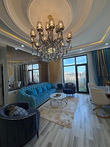 19: Qara Qarayev metrosunun çıxışı, Rahatlığın Məkanı MTK-ya məxsus, yeni — 2
