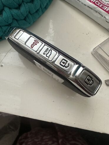 Ключи: Автомобильные ключи: BMW X5, KIA sportage, Suzuki, Lexus ES, Hyundai — 32