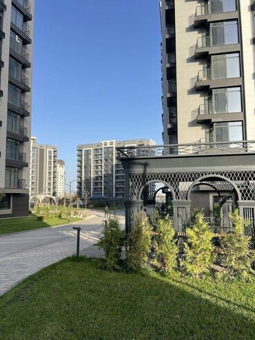 Продажа квартир: 4 комнаты, 132 м², Элитка, 9 этаж, ПСО (под самоотделку)