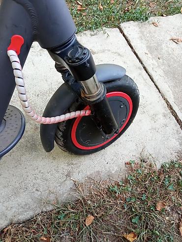 Trotineti, skejtbordovi i hoverbordovi: Električni trotinet – YOUFS ORROTA - Brend/model: (logo na — 13