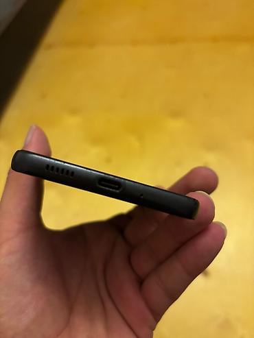 santa fe manitor: Samsung Galaxy A33 5G, 128 GB, rəng - Qara, Face ID — 2