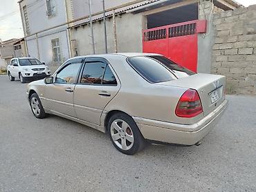 Mercedes-Benz: Mercedes-Benz C-Class: 1.8 l | 1994 il Sedan — 7