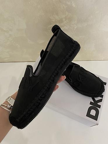 setka ayaqqabı: Orijinal DKNY markasına aid çox yüngül və dəbli qadın ayaqqabıları — 2