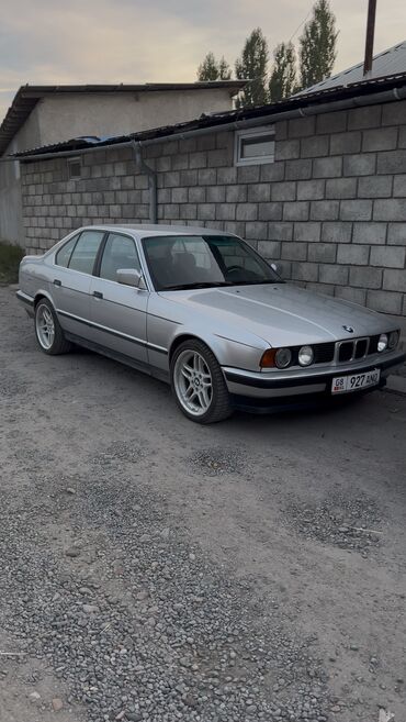 старый бмв: BMW 5 series: 1989 г., 3 л, Механика, Бензин, Седан