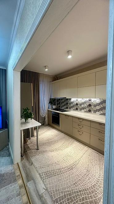 гостиный тип: 3 комнаты, 110 м², 5 мкр Элитка, 3 этаж, Евроремонт — 3