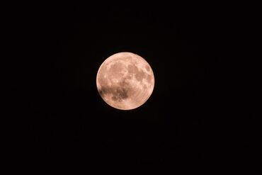 золотой перстень: 🌕 Луна в аренду. 40 сом. Да, ты не ослышался. 🌕 Ты всё ещё арендуешь