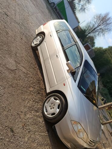 ош машиналар: Honda Odyssey: 2000 г., 2.3 л, Автоматтык, Бензин, Вэн/Минивэн