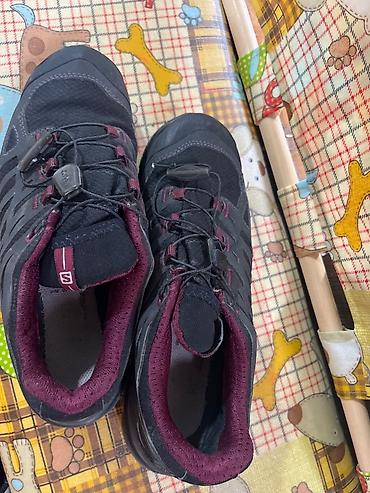 Айымдардын бут кийими: Унисекс,Тапки для кемпинга Salomon 36-38зимой носила в горах было — 2