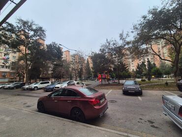 Ofislər: Xətai Rayonu, Həzi Aslanov metrosuna yaxın. Abad Məhlə və insanların — 15