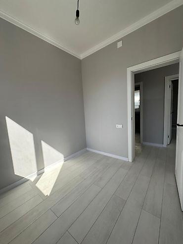 Продажа коттеджей и домов: СРОЧНО продаю новый дом 61м2, Ж/м Ак-Орго по цене 3-х комнатной — 3