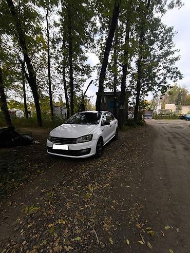 полировщик авто: Volkswagen Polo: 2017 г., 1.6 л, Автомат, Бензин, Седан — 2