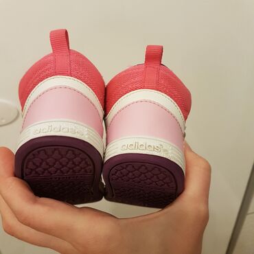 Patike: Adidas, Veličina - 21, Vodootporne na lalafo.rs — 8 Patike: Adidas, Veličina - 21, Vodootporne — 8