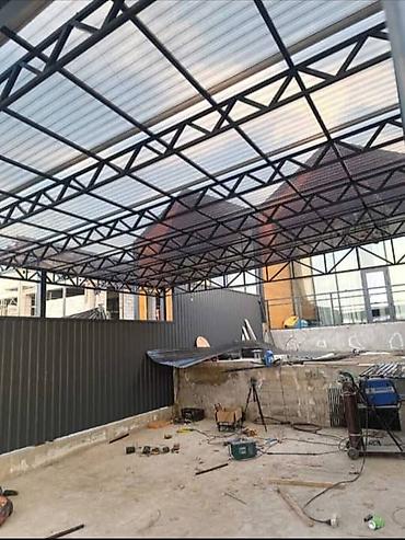 Сварка: Металлический каркас для навеса, обеспечивающий прочную основу для — 28