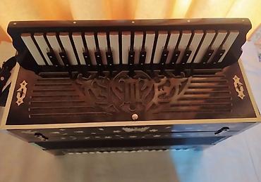 Akkordeonlar: Akustik Akkordeon, Yeni, Ünvandan götürmə — 10