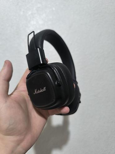 ugreen hitune max5c: Беспроводные накладные наушники, Marshall, Б/у — 1