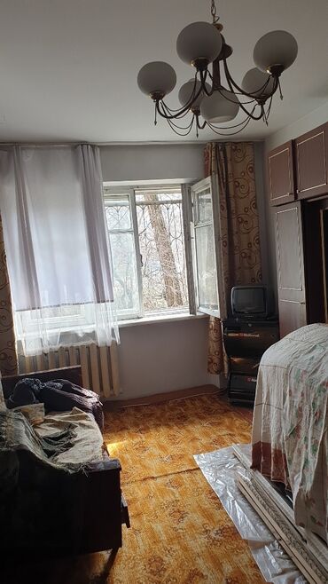 Продажа квартир: 3 комнаты, 53 м², Хрущевка, 1 этаж, Старый ремонт