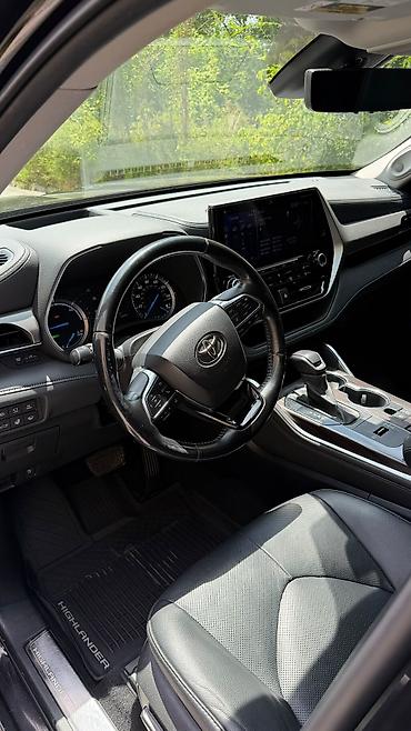 highlander 2017: Toyota Highlander: 2021 г., 2.5 л, Вариатор, Гибрид, Внедорожник — 3