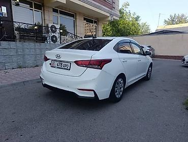 Транспорт: Hyundai Solaris: 2017 г., 1.4 л, Механика, Бензин, Седан — 1
