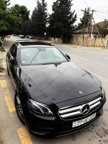 Mercedes-Benz: Mercedes-Benz E-Class: 2 l | 2018 il Sedan — 25