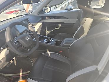 Dongfeng: Dongfeng : 2021 г., 0.1 л, Робот, Электромобиль, Седан — 6