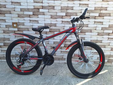 Şəhər velosipedləri: İşlənmiş Şəhər velosipedi Adidas, 24", sürətlərin sayı: 21