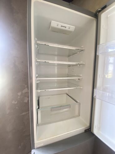 холодильник черный: Холодильник LG, Б/у, Двухкамерный, 65 * 200 * 60