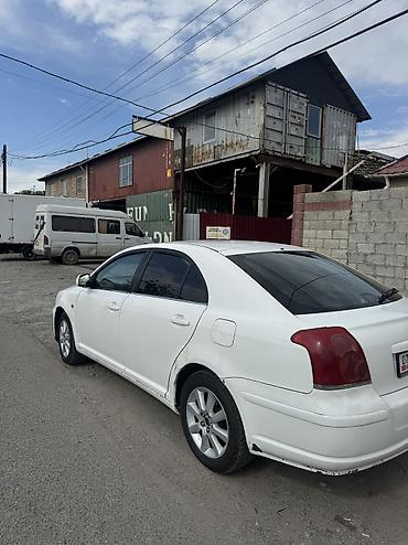 range over: Toyota Avensis: 2006 г., 2 л, Механика, Дизель, Лифтбек — 4