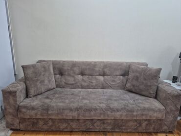 İkimərtəbəli uşaq çarpayıları: Divan