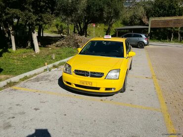Opel Vectra: 2.2 l | 2004 year | 810000 km. Sedan
