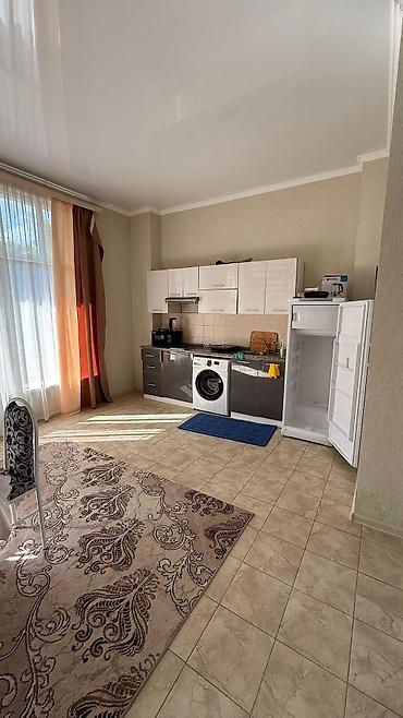Долгосрочная аренда домов: 137 м², 4 комнаты — 5