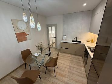 Продажа квартир: 3 комнаты, 88 м², Церковь 106 серия улучшенная, 7 этаж, Дизайнерский ремонт — 9