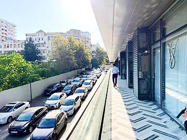 Коммерческая недвижимость: Nizami metrosuna piyada 3-4 dəqiqə məsafədə, Şəhərin ən prestijli — 5