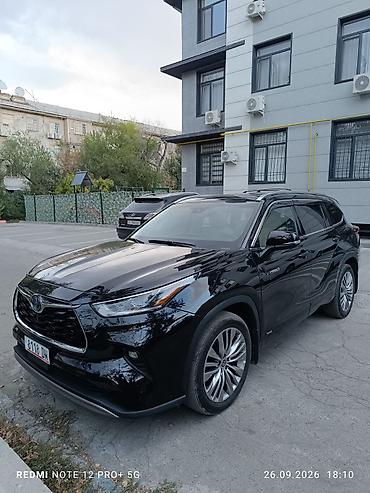 на тойота: Toyota Highlander: 2021 г., 2.5 л, Автомат, Гибрид, Кроссовер — 1
