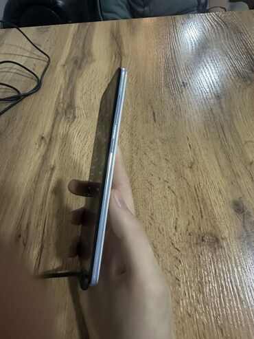 телфон самсун: Samsung Galaxy A50, Б/у, 64 ГБ, цвет - Белый, 1 SIM, 2 SIM, eSIM