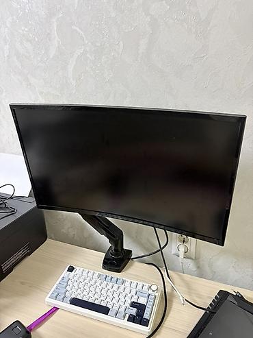 Мониторы: Монитор, Samsung, Б/у, LED, 27" - 28" — 2