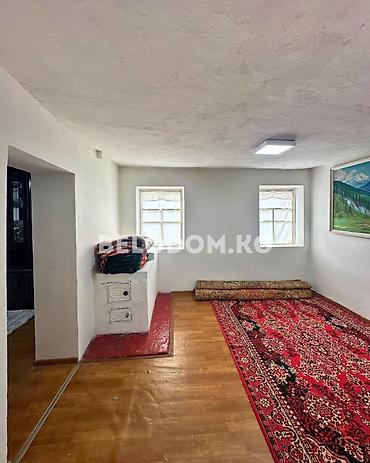 село ленинск: 🏠Продается дом в с. Петровка Верхняя зона, от трассы - 500м 🟡Саманный — 6