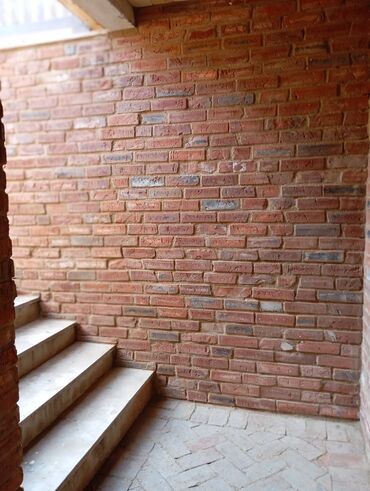 Fasad işləri: Kabançik travertin dekorativni daş usdasi — 16